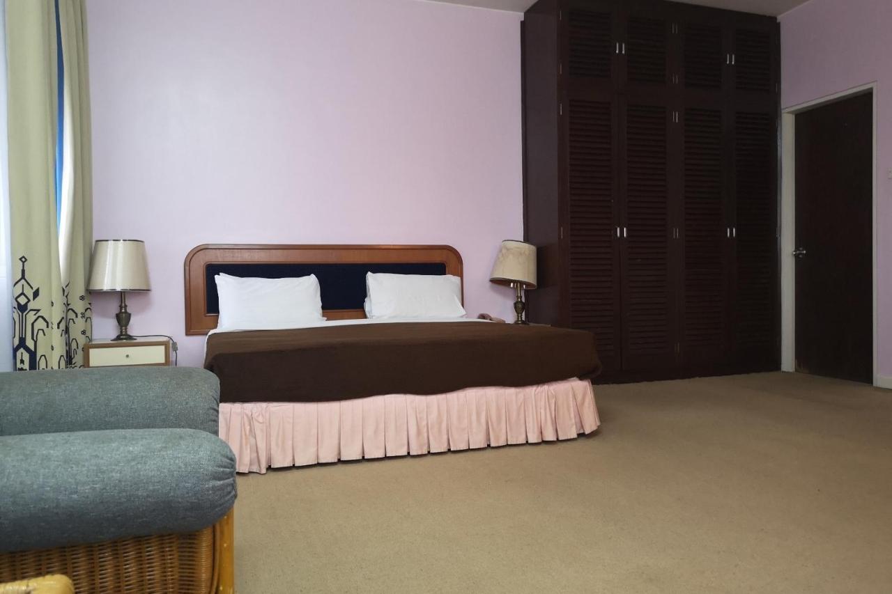 Oyo 89692 Perkasa Hotel Tenom Zewnętrze zdjęcie