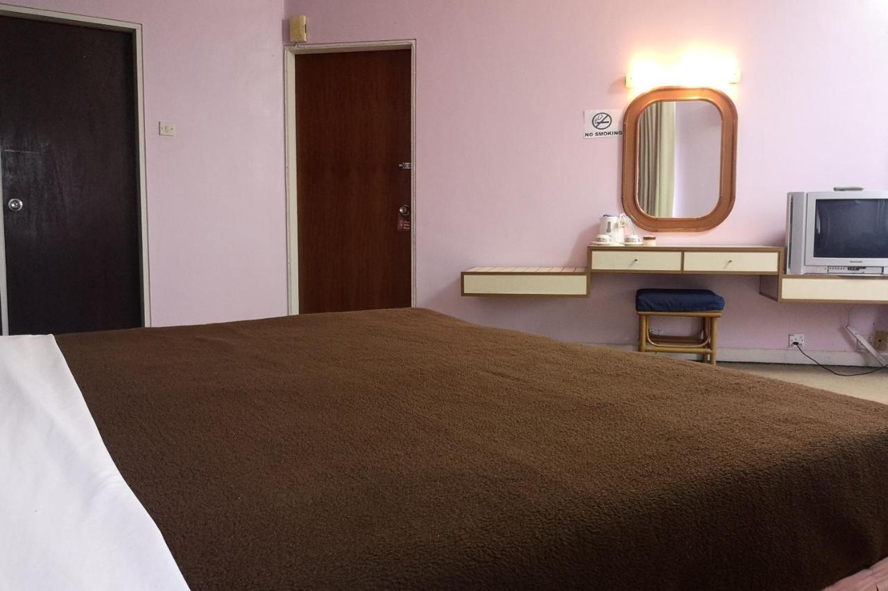 Oyo 89692 Perkasa Hotel Tenom Zewnętrze zdjęcie