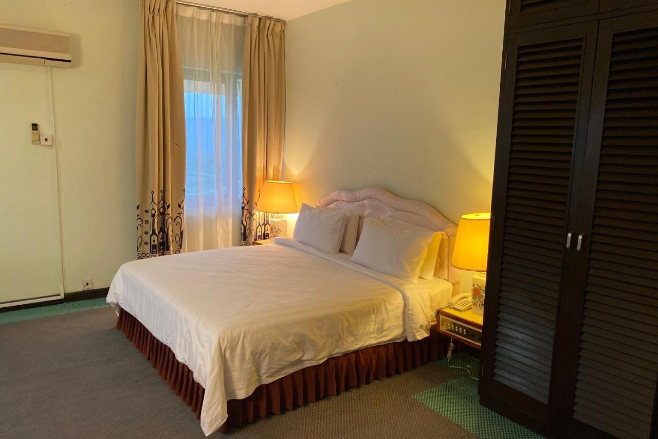 Oyo 89692 Perkasa Hotel Tenom Zewnętrze zdjęcie