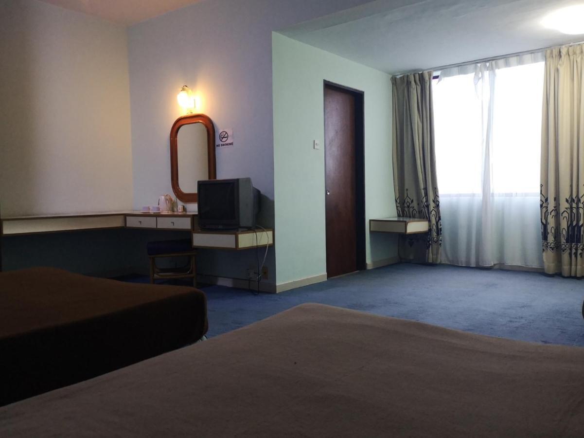 Oyo 89692 Perkasa Hotel Tenom Zewnętrze zdjęcie