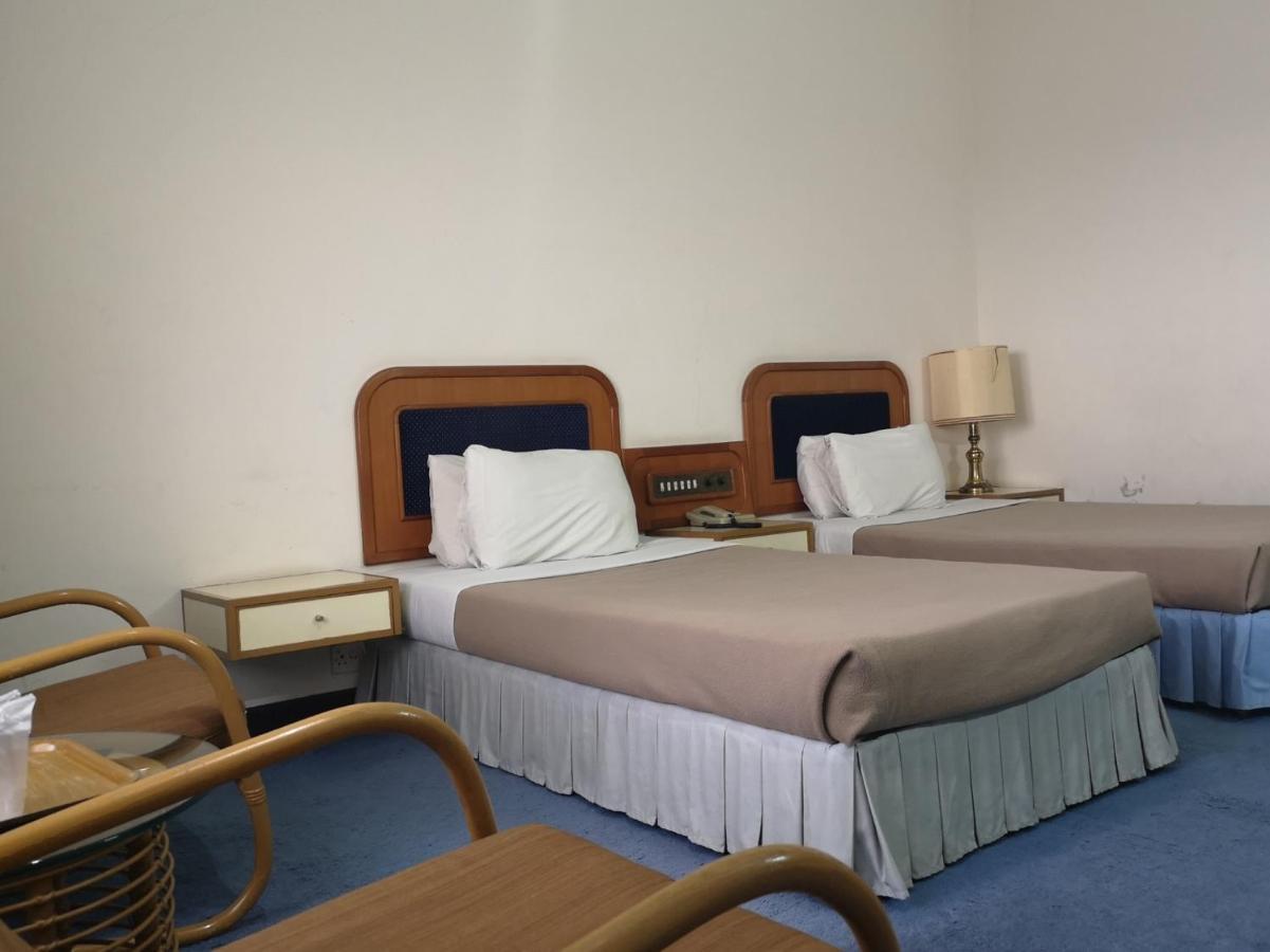 Oyo 89692 Perkasa Hotel Tenom Zewnętrze zdjęcie